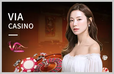 Sân khấu thể thao điện tử với game thủ và khán giả